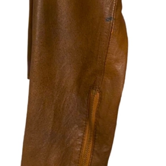 BB Dakota Leather Shearling Jacket with removable Shearling Collar. - Picture 11 of 16